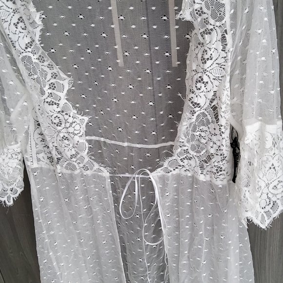 🍋For Love and Lemons Vanity Robe White - Picture 14 of 15